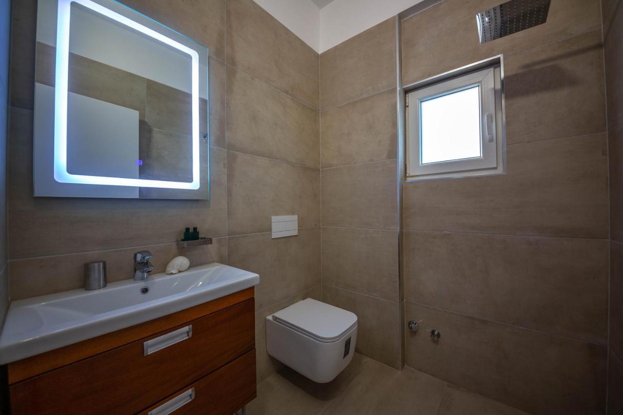 Inada Hotel Ksamil Ksamil
