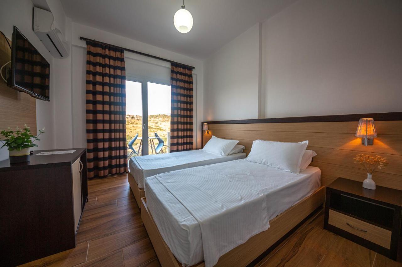 Inada Hotel Ksamil Hotel 3*