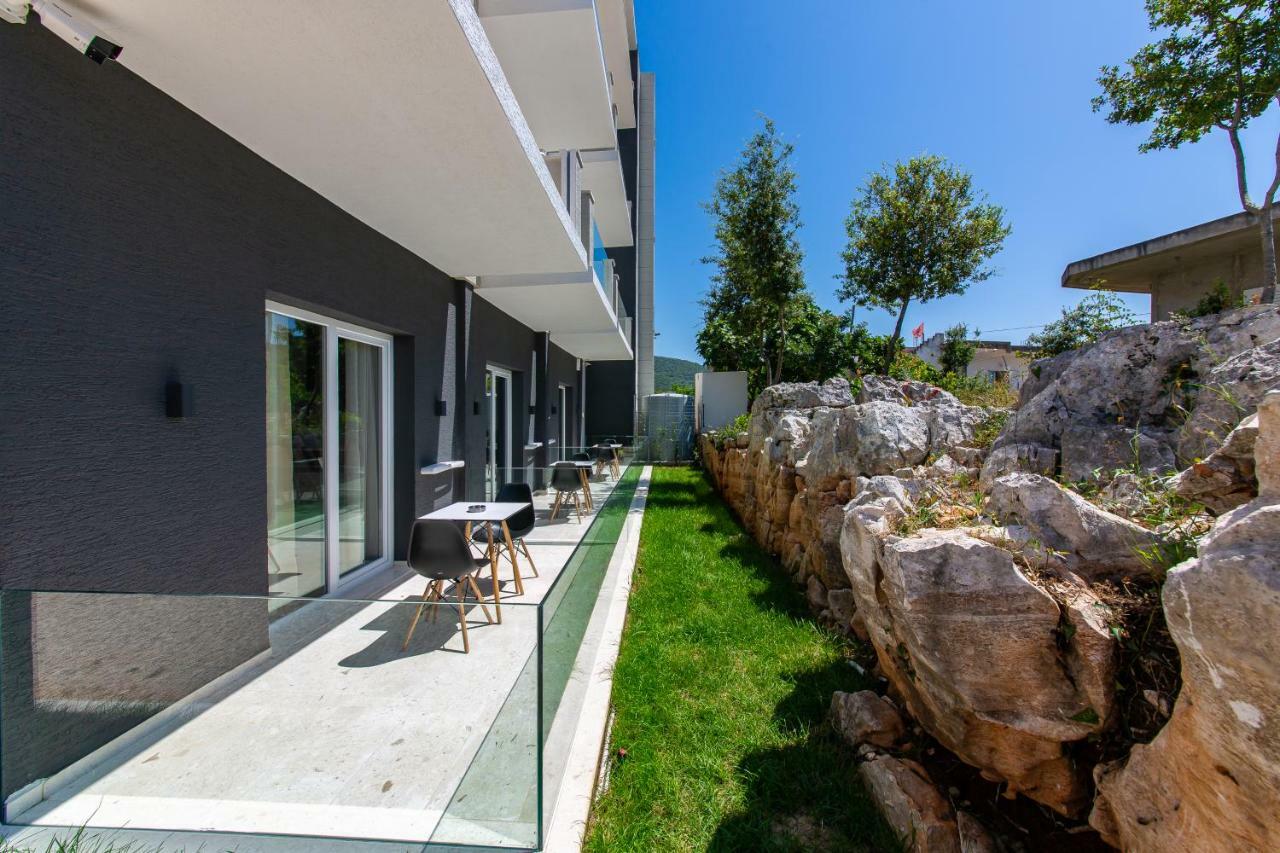 Inada Hotel Ksamil Hotel 3*