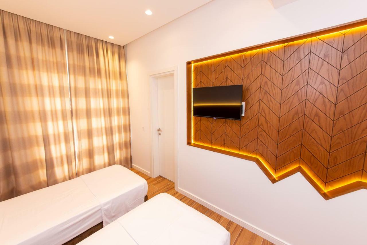 Inada Hotel Ksamil 3*